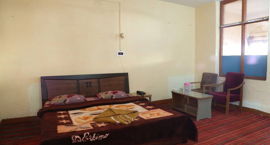 Hotel New Suriya, Srinagar 4